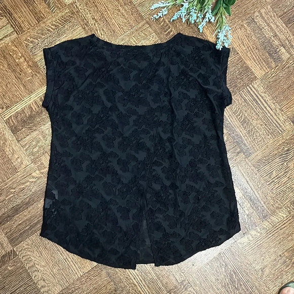 ARITZIA | Wilfred Anvers split-back Tee - Picture 3 of 8